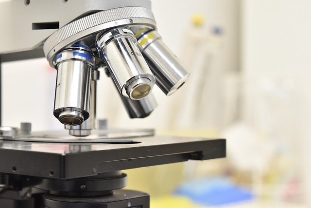 1,3-丙二胺 DAP CAS No:109-76-2，是制備高性能聚酰胺樹脂、特種尼龍纖維的關(guān)鍵單體